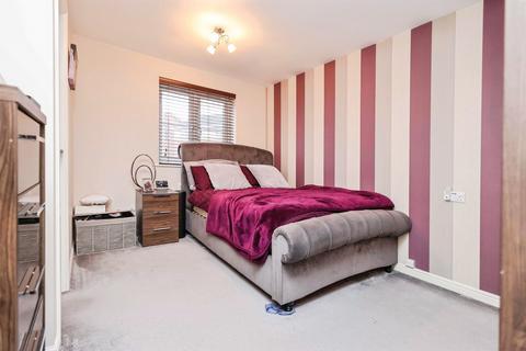 undefined, Macdonald Close, Tividale, OLDBURY