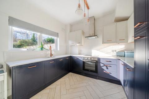 3 bedroom semi-detached house for sale, Dallinger Road, Lee