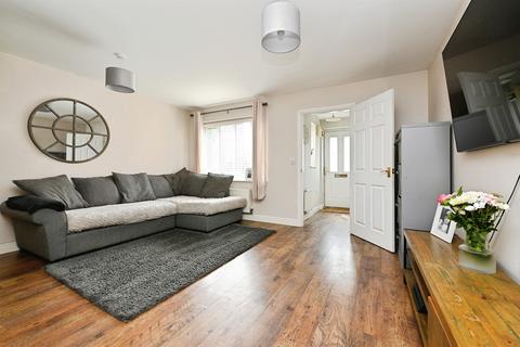 3 bedroom terraced house for sale, Anthony Nolan Road, King's Lynn