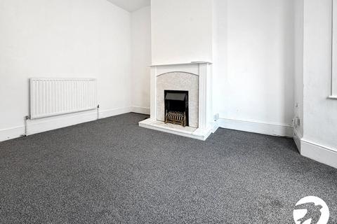 3 bedroom terraced house to rent, Belmont Road, Gillingham, Kent, ME7