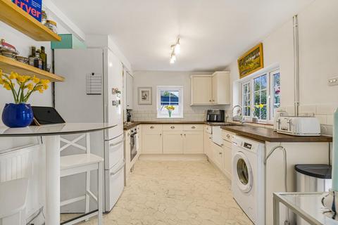 3 bedroom terraced house for sale, Fairview GL52 6BD