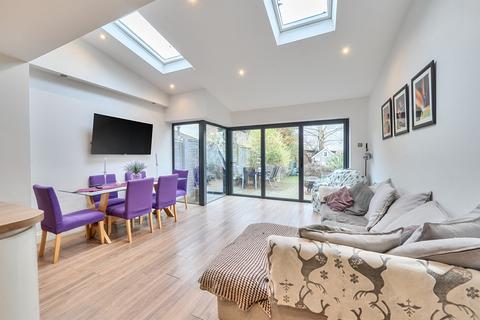 3 bedroom terraced house for sale, High Street, London Colney, St. Albans