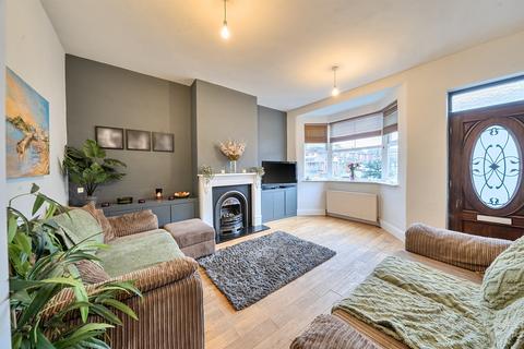 3 bedroom terraced house for sale, High Street, London Colney, St. Albans