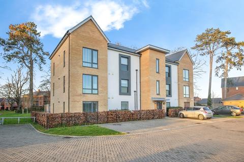 2 bedroom apartment for sale, Eden Drive, Colchester