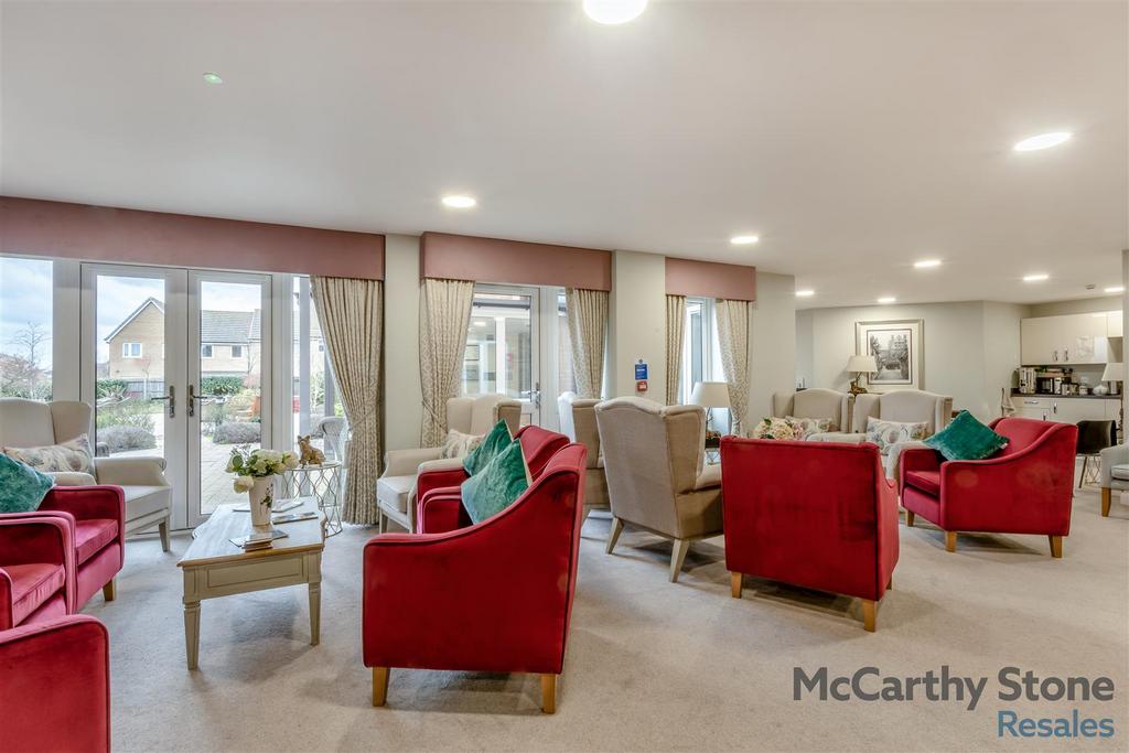 8678945-interior14.jpg