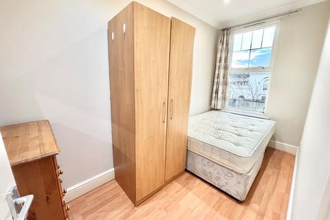 undefined, Tooting Bec Road, Tooting