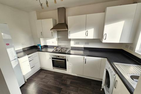 2 bedroom terraced house for sale, Boldison Close, Aylesbury
