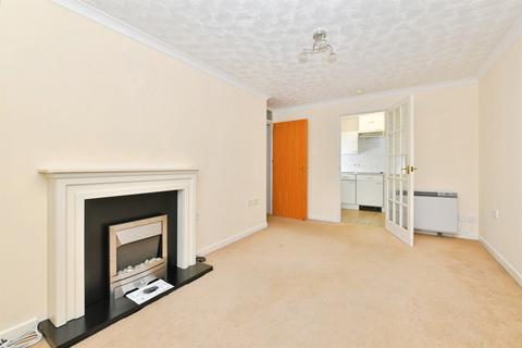 2 bedroom ground floor flat for sale, Mudge Way, Plympton