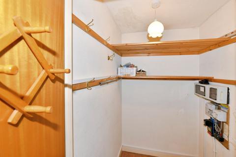 2 bedroom ground floor flat for sale, Mudge Way, Plympton