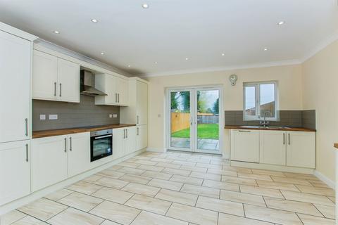 4 bedroom detached house for sale, St. Pauls Road North, Walton Highway, Wisbech