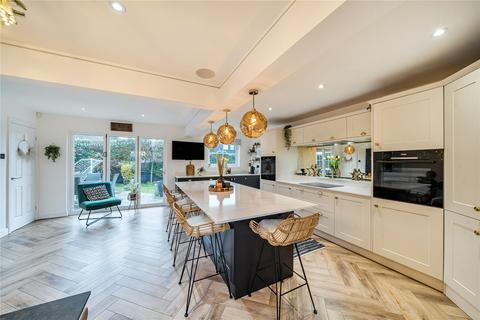 4 bedroom detached house for sale, Lay Garth Court, Rothwell, Leeds