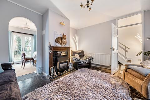 3 bedroom semi-detached house for sale, Chiltern Dene, Enfield