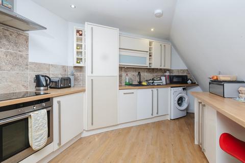 2 bedroom flat for sale, George Street, Aberdeen AB25