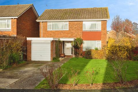3 bedroom detached house for sale, Eastwell Close, Paddock Wood, Tonbridge