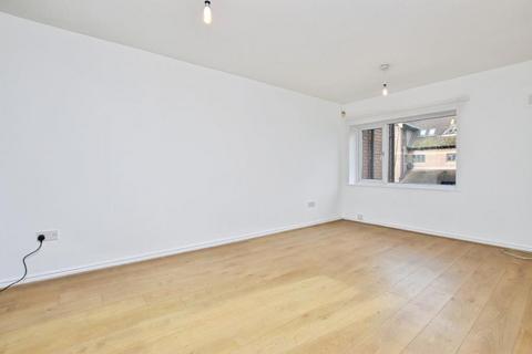 1 bedroom apartment to rent, Winton Street, Bristol BS4