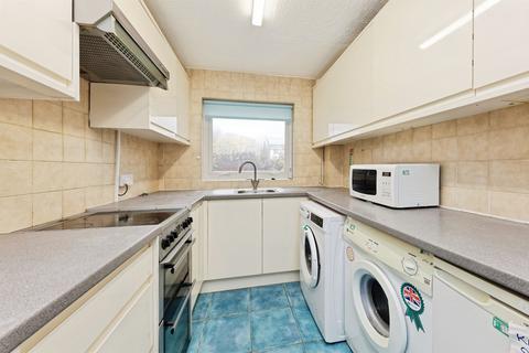 4 bedroom end of terrace house for sale, Rushmead Close, Canterbury