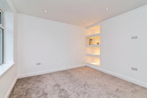 3 bedroom semi-detached house for sale, Vine Crescent, Sandiacre, Nottingham