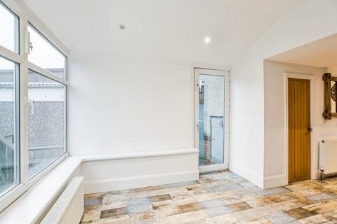 undefined, Pye Nest Drive, Pye Nest, Halifax
