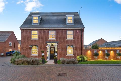 5 bedroom detached house for sale, Foxglove Way, BEVERLEY