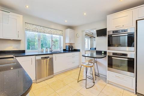 undefined, Sheerstock, Haddenham, Aylesbury