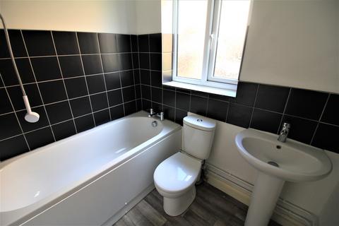 1 bedroom ground floor flat to rent, Cardington Court, Acle NR13