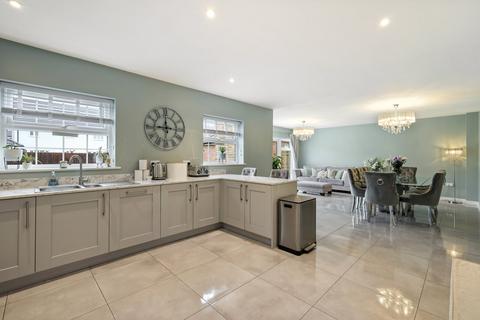 5 bedroom detached house for sale, Baxter Chase, Elmstead, Colchester, CO7