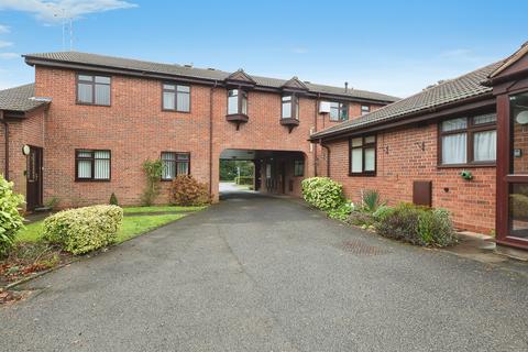 2 bedroom semi-detached bungalow for sale, Kenilworth Road, Balsall Common, Coventry