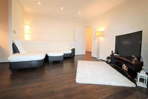 2 bedroom flat for sale, Blenheim House, Fowler Way, Uxbridge