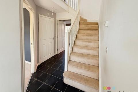 3 bedroom semi-detached house to rent, Shore View, Hampton Hargate, PETERBOROUGH