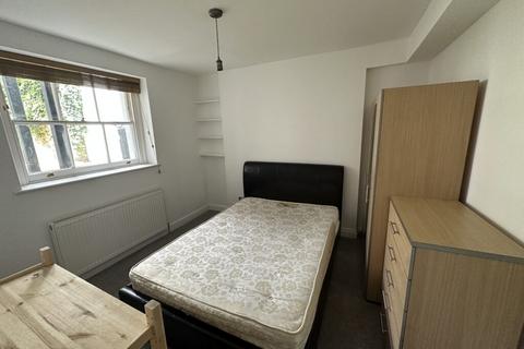 2 bedroom flat to rent, 2 Bedroom Flat, Liverpool Road, Angel, N1
