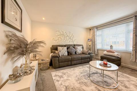 3 bedroom semi-detached house for sale, Crown Way, Southminster