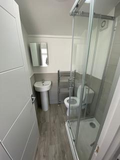 1 bedroom flat to rent, 1 Bedroom Flat – Dysons Road, Edmonton, N18