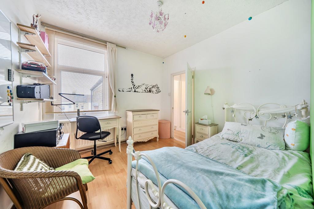 1416995-19-69947b...