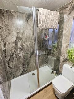 3 bedroom semi-detached house for sale, Llwyn Cyfarthwch, Llanelli