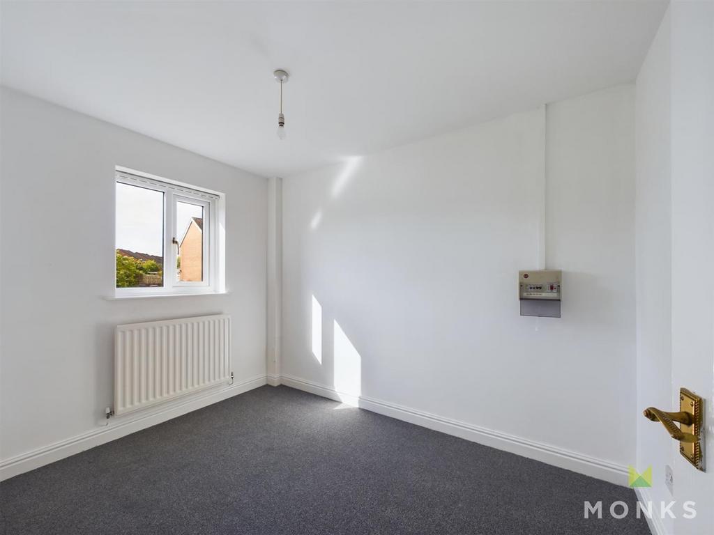 CAM01348 G0-PR0102-STILL003.jpg