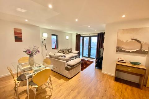 2 bedroom apartment for sale, South Quay, Kings Road, Swansea