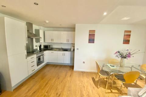 2 bedroom apartment for sale, South Quay, Kings Road, Swansea