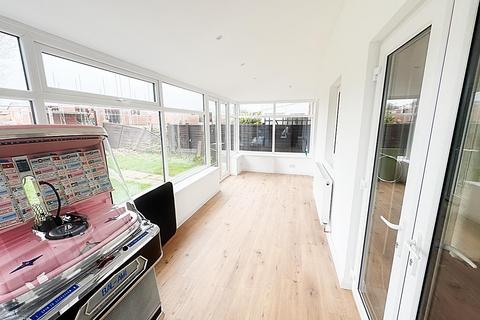 2 bedroom terraced house for sale, Sutton Court, Hadrian Lodge West, Wallsend