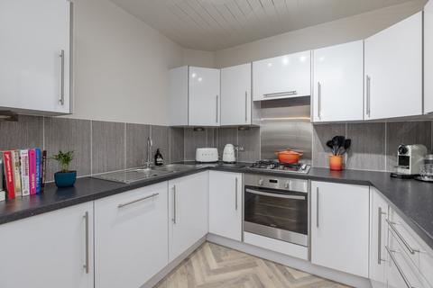 1 bedroom ground floor flat for sale, 29/2 Citypark Way, Fettes, Edinburgh, EH5 2FA