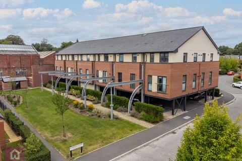 1 bedroom flat for sale, Baskerville Road, Altrincham, Greater Manchester, WA14