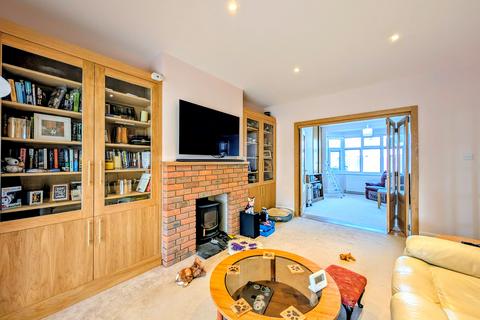 3 bedroom semi-detached house for sale, Livesay Crescent, Worthing