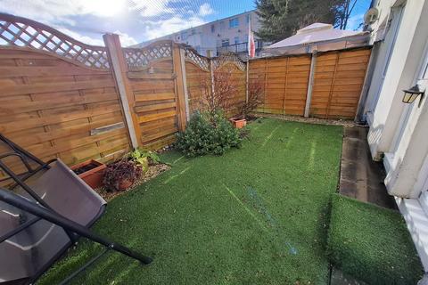 3 bedroom terraced house for sale, Cornwell Close, Gosport