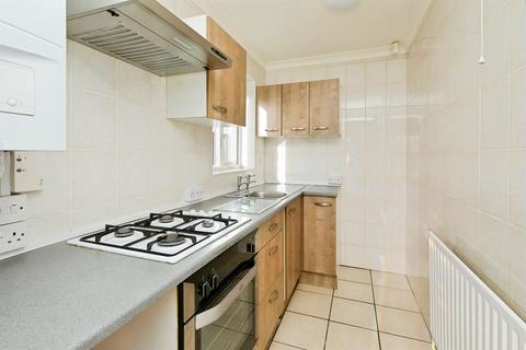 undefined, Lion Close, Nottingham