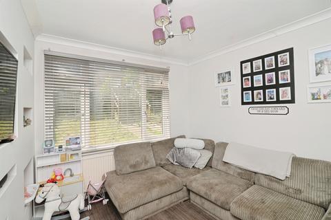 3 bedroom terraced house for sale, Oakfield Road, Hastings