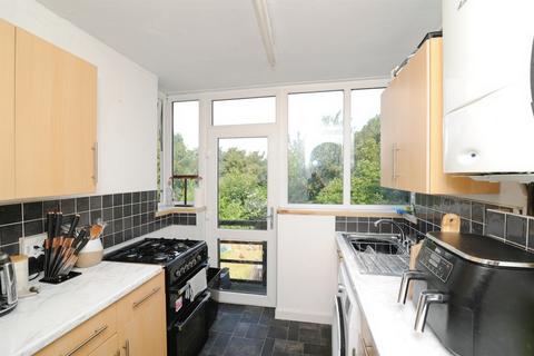 3 bedroom terraced house for sale, Oakfield Road, Hastings