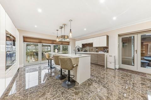 5 bedroom detached house for sale, Howley Hall Farm, Golf Lane, Morley