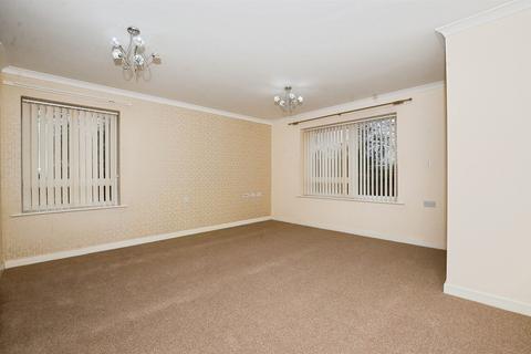 2 bedroom retirement property for sale, Lower Luton Road, Harpenden