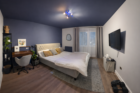 3 bedroom flat to rent, Newport Avenue, London E14