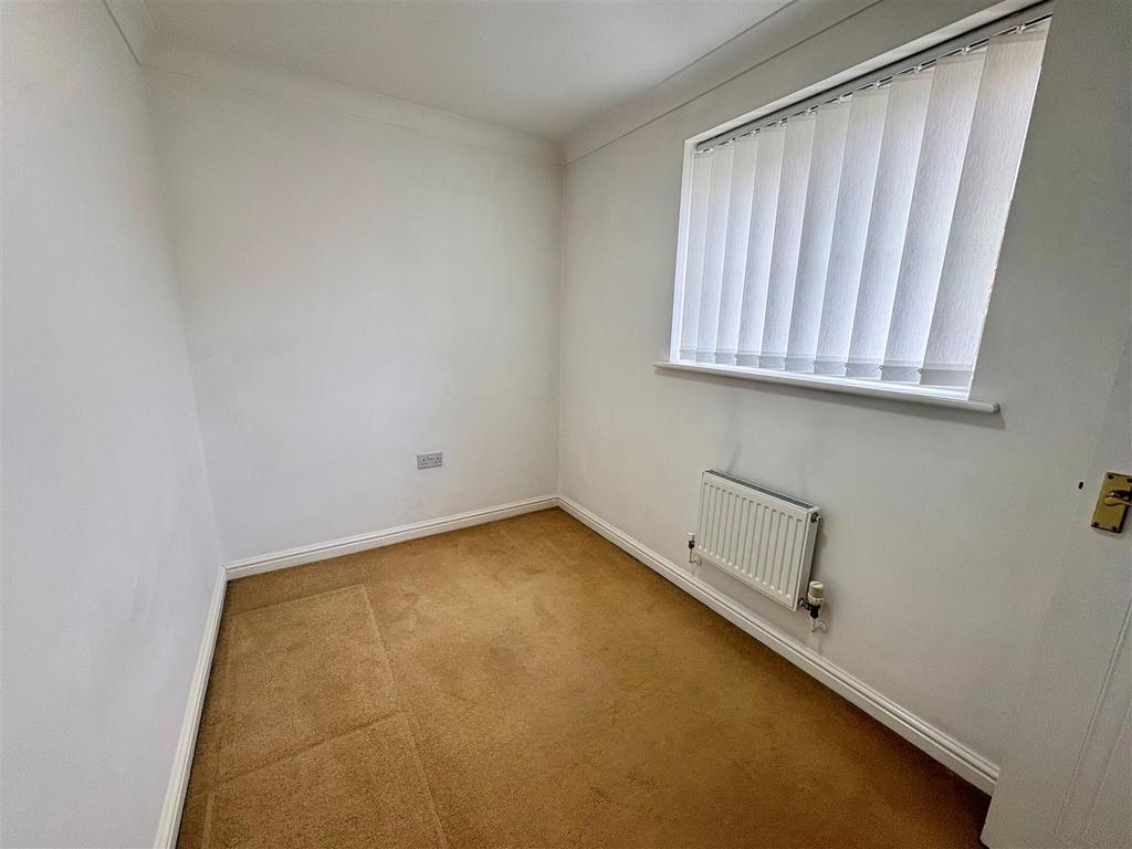 22 bed 4.jpg