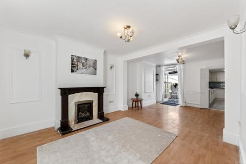 2 bedroom semi-detached house for sale, East Street, Epsom
